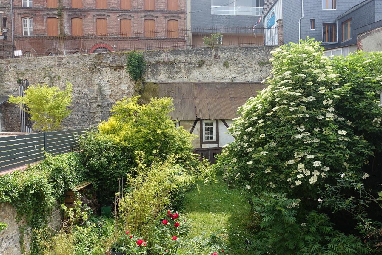 Armonui Honfleur Centre Historique Appartement Buitenkant foto